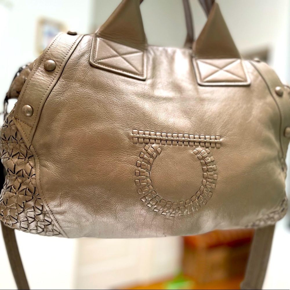 Salvatore Ferragamo largish over-the-shoulder handbag with clutch AND POCKETS!!